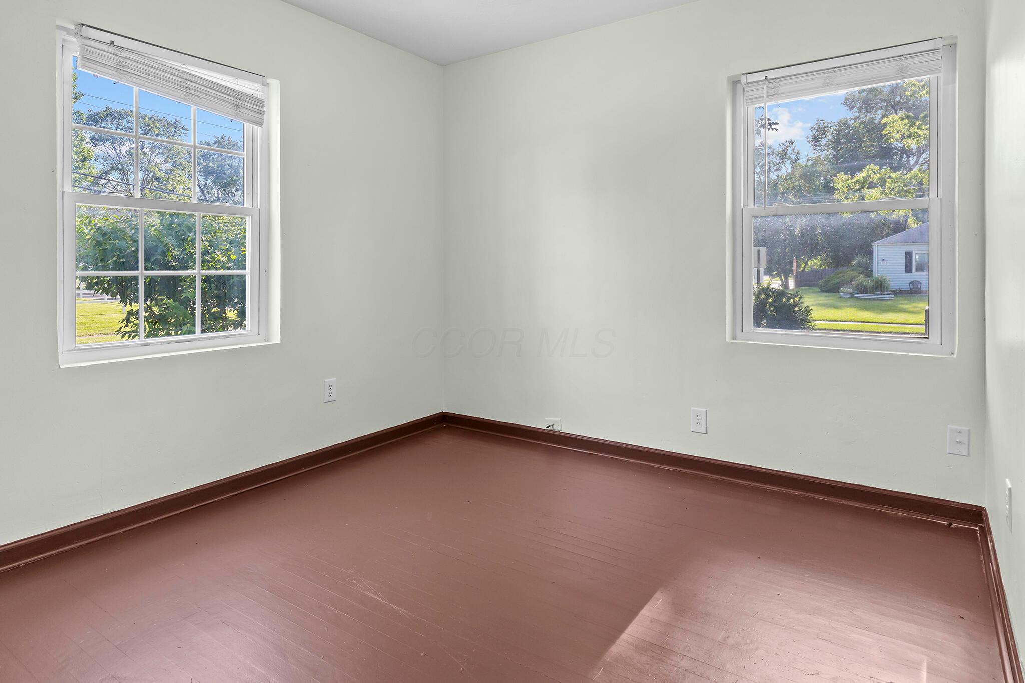 190 Lowell Road Columbus, OH 43209 - Photo 15 of 19 MLSBedroom13