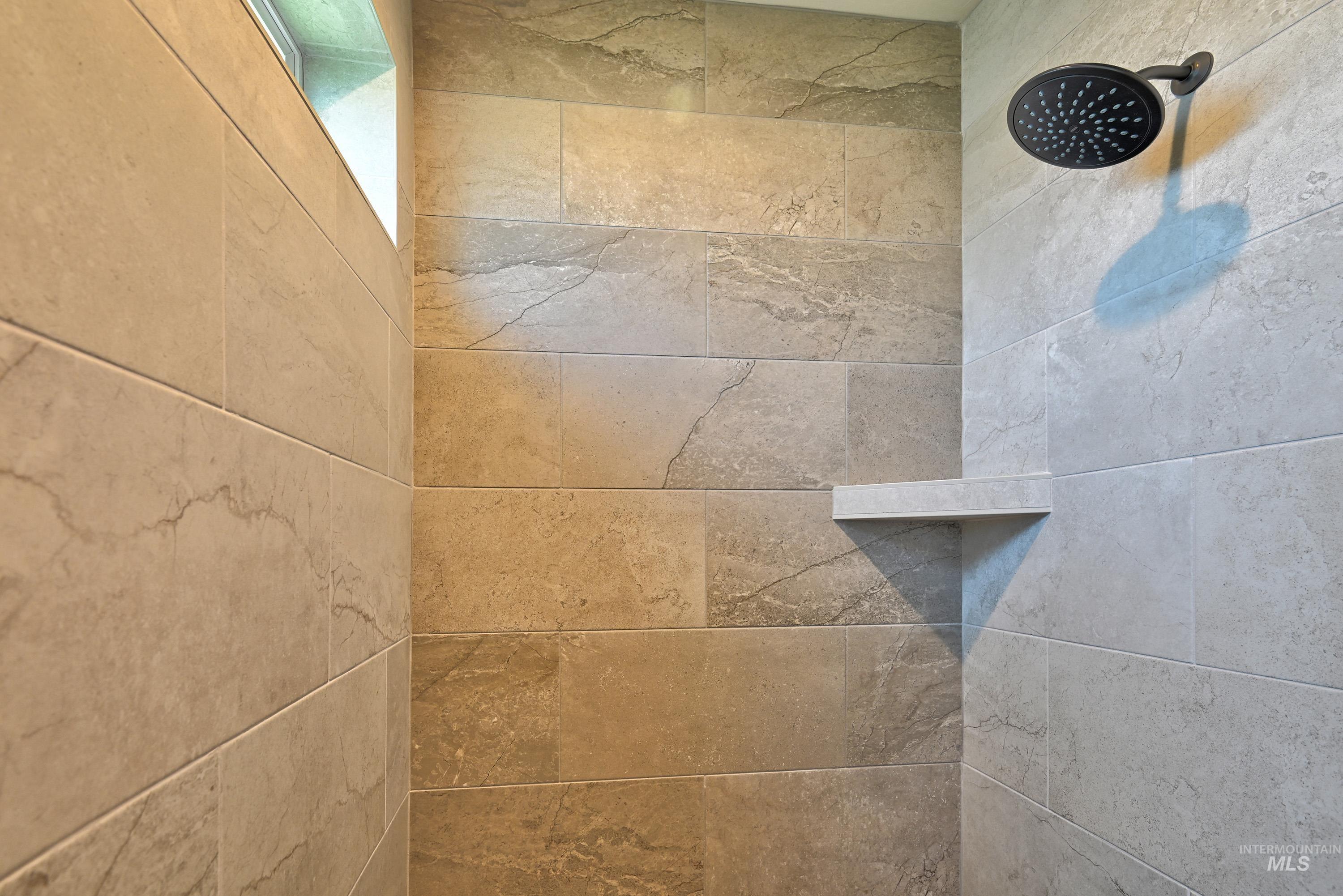 1469 North Parkshire Way Meridian, ID 83642 - Photo 29 of 43 Bathroom view of tiled shower