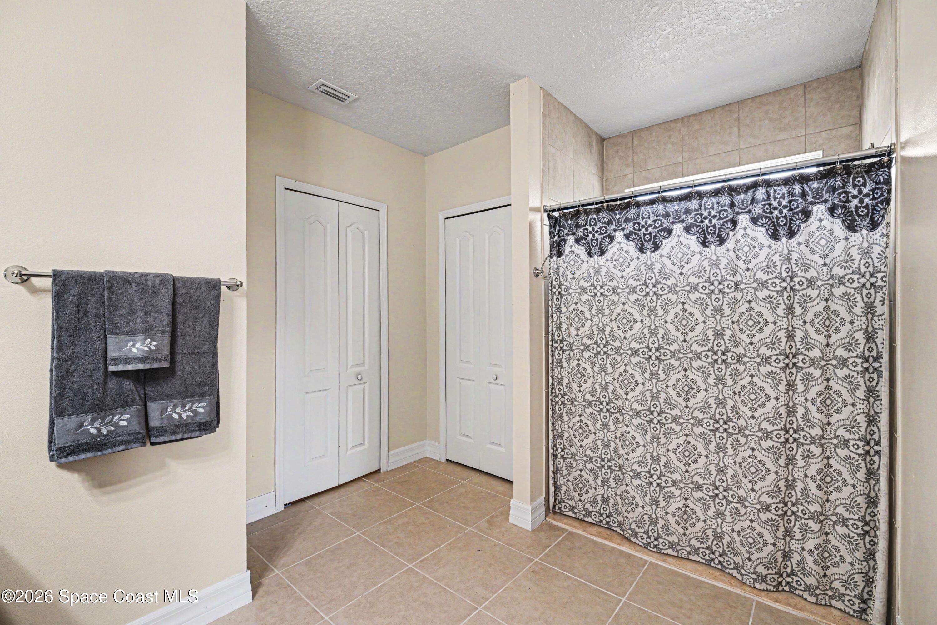 1025 Morgan Circle Northeast Palm Bay, FL 32905 - Photo 21 of 43 023_file_4606