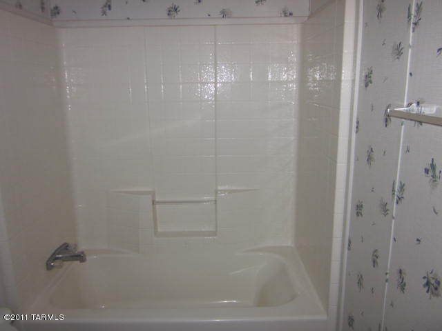 10865 West Orange Grove Road Tucson, AZ 85743 - Photo 7 of 11