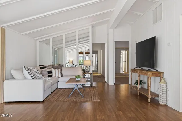 $359,900 | 4700 Aurora Drive, Unit 75, Ventura, CA 93003