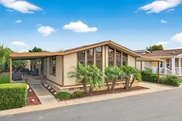 $359,900 | 4700 Aurora Drive, Unit 75, Ventura, CA 93003