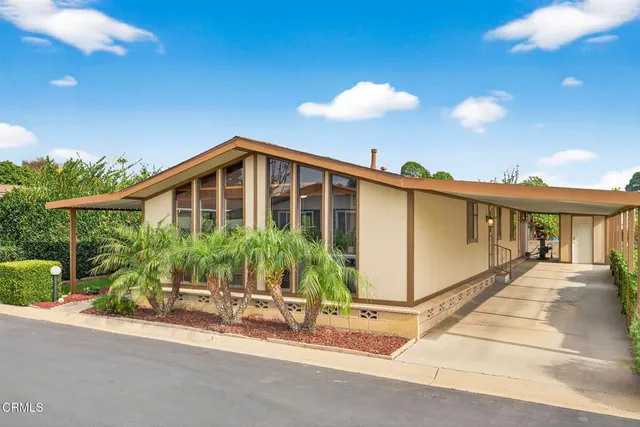 $359,900 | 4700 Aurora Drive, Unit 75, Ventura, CA 93003