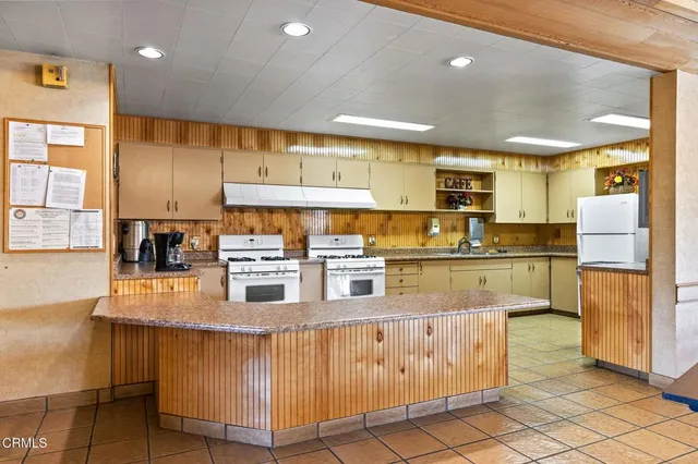 $359,900 | 4700 Aurora Drive, Unit 75, Ventura, CA 93003