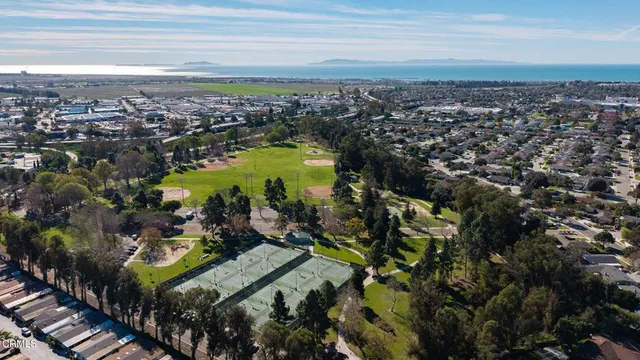 $359,900 | 4700 Aurora Drive, Unit 75, Ventura, CA 93003