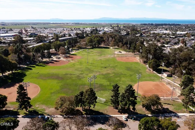 $359,900 | 4700 Aurora Drive, Unit 75, Ventura, CA 93003