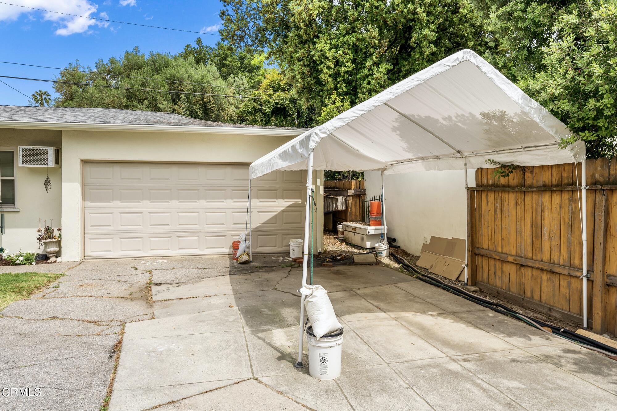 88 South Berkeley Avenue Pasadena, CA 91107 - Photo 6 of 23 a view of a house with backyard