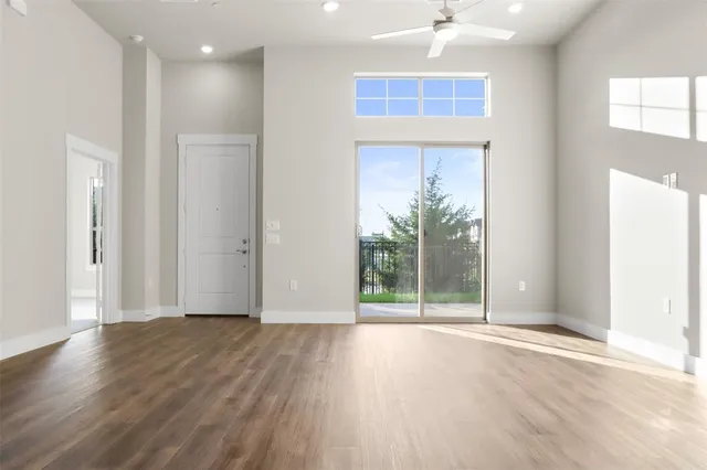 $364,480 | 2617 St Helena Lane, Grand Prairie, TX 75054