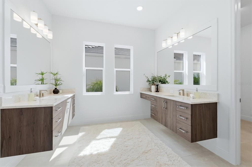 844 Blue Shell Loop Sarasota, FL 34240 - Photo 28 of 76 Gallery Image 28