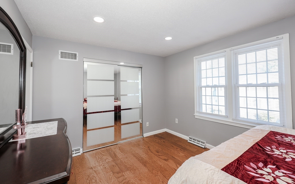 32 A Rockingham Street, Unit 32A Lowell, MA 01852 - Photo 14 of 33