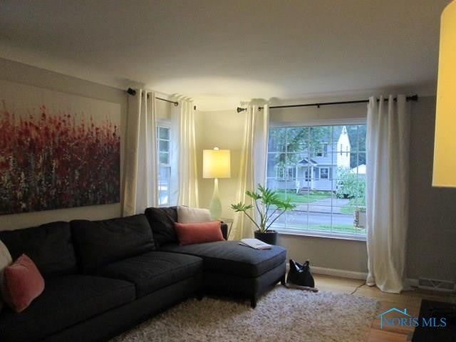 4201 Grantley Road Toledo, OH 43613 - Photo 3 of 25 Gallery Image 3