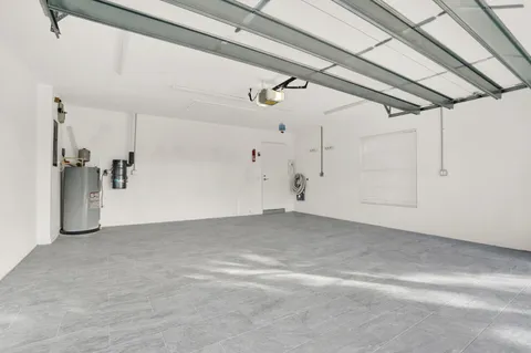 a view of a partially built entryway