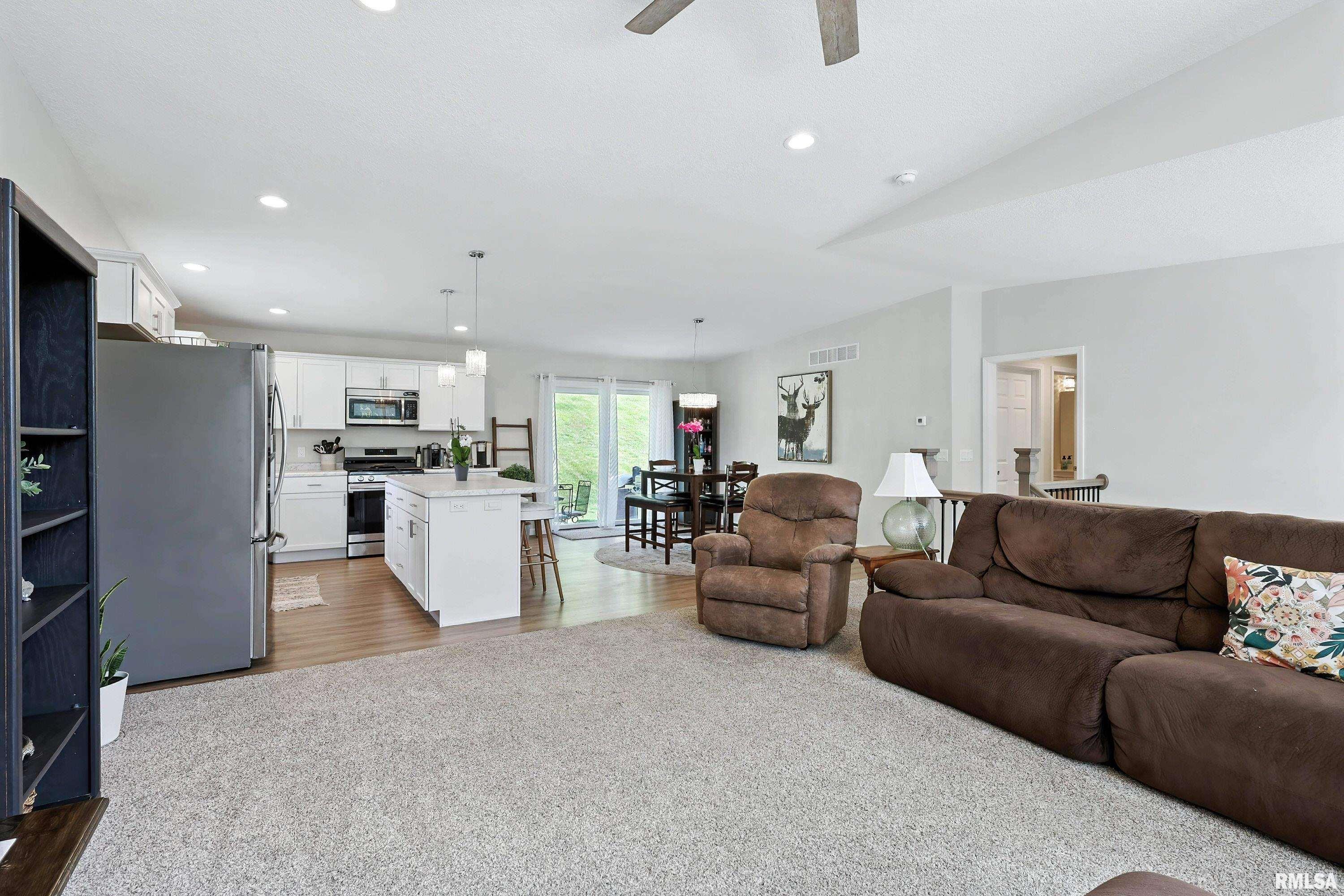1145 Waverly Road Davenport, IA 52804 - Photo 15 of 44 Gallery Image 15