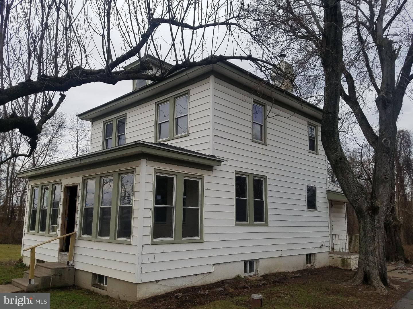 3118 Bath Road Bristol, PA 19007 - Photo 2 of 14 Gallery Image 2