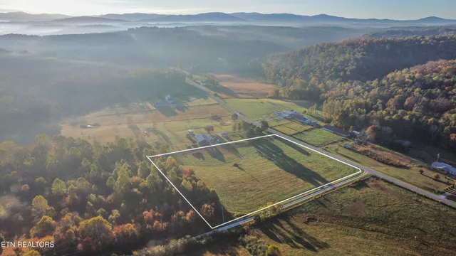 $65,000 | 0 Nydeck Road, Robbins, TN 37852