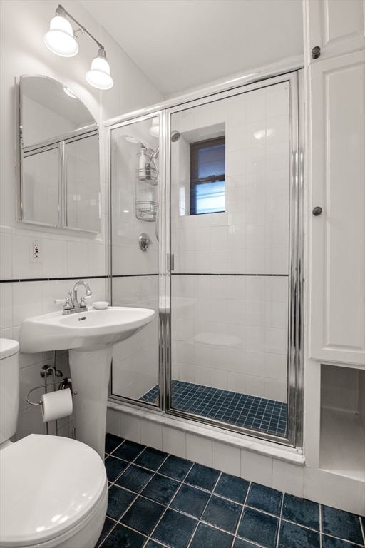 236 Beacon Street, Unit 1E Boston, MA 02116 - Photo 21 of 33