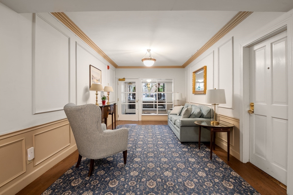 236 Beacon Street, Unit 1E Boston, MA 02116 - Photo 23 of 33