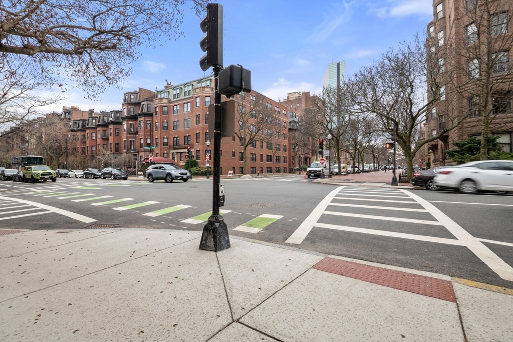 236 Beacon Street, Unit 1E Boston, MA 02116 - Photo 27 of 33