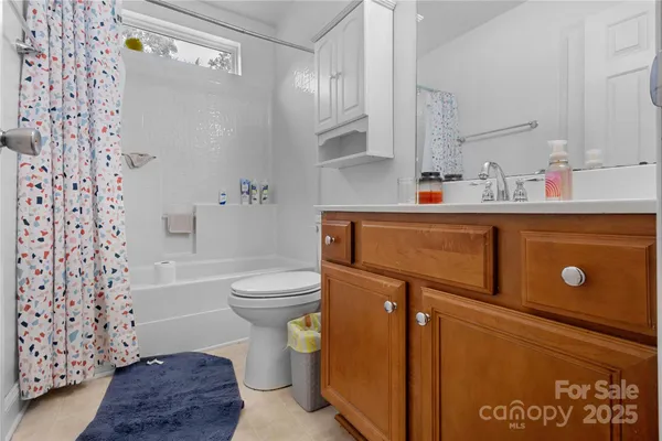 $260,000 | 1198 East Middleton Drive, Creedmoor, NC 27522