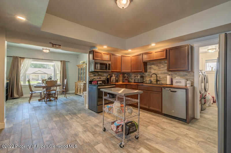 667 Pershing Street Craig, CO 81625 - Photo 20 of 75 IMGP3866_67_68_69_70