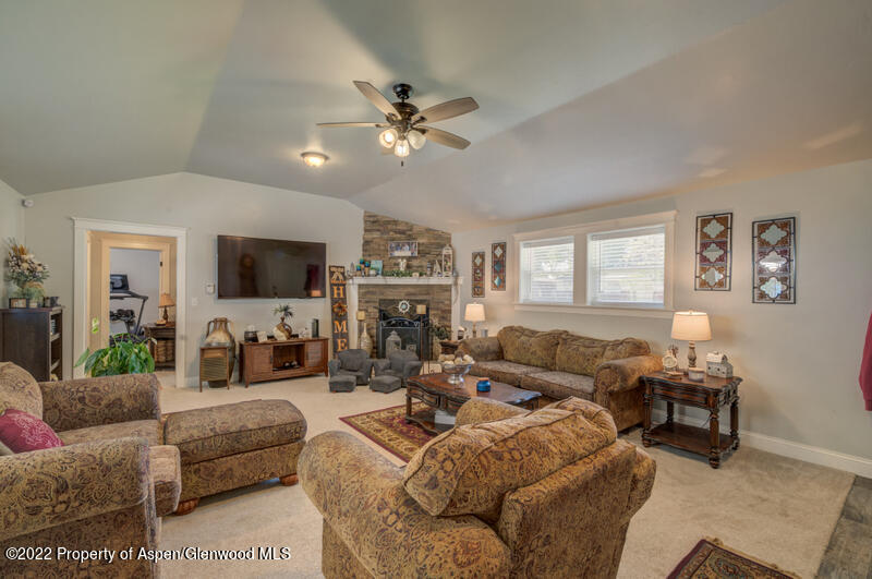 667 Pershing Street Craig, CO 81625 - Photo 7 of 75 IMGP3731_2_3_4_5