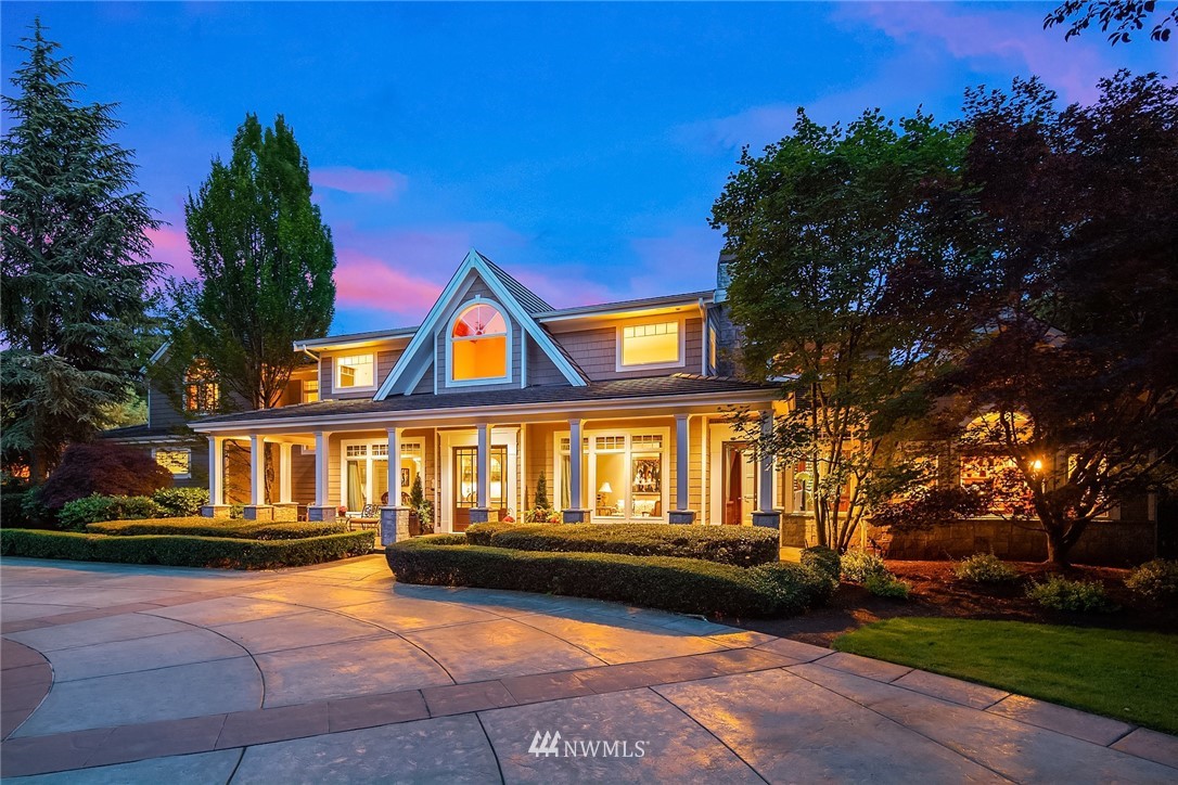 3114 220th Street Southeast Bothell, WA 98021 - Photo 39 of 39 a view of swimming pool with deck and garden