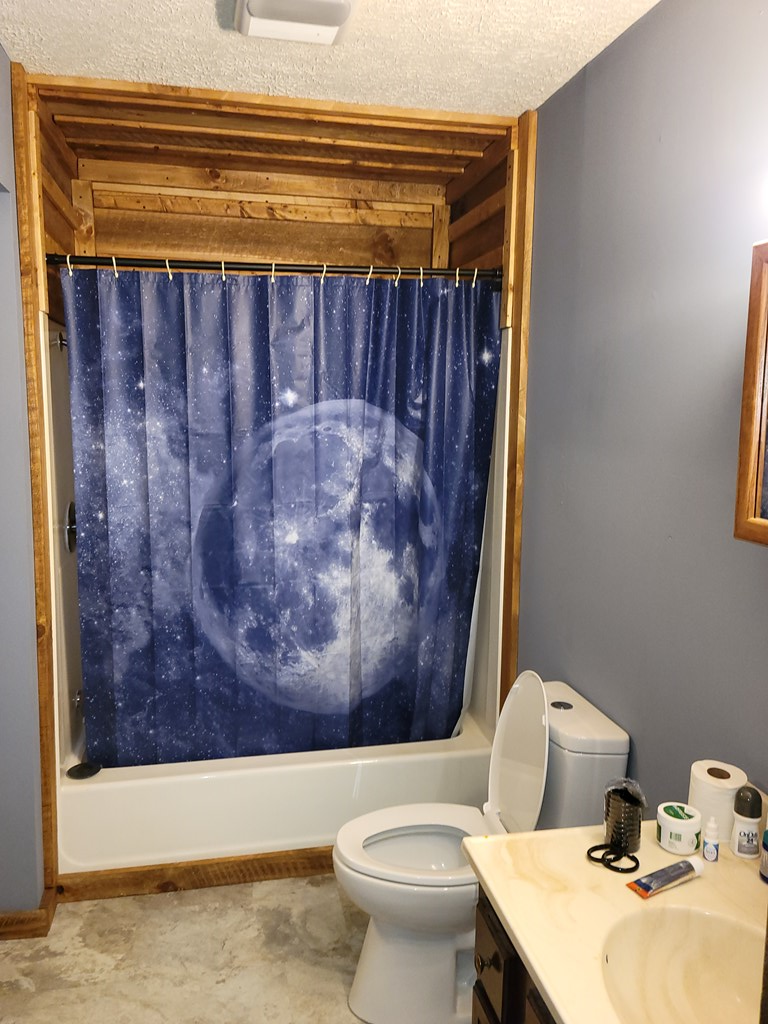 757 Middle Fork Road Marion, VA 24354 - Photo 20 of 22 Gallery Image 20