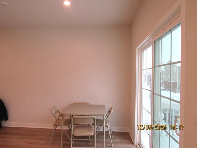 $3,250 | 155 Canterbury Way, Lake Zurich, IL 60047