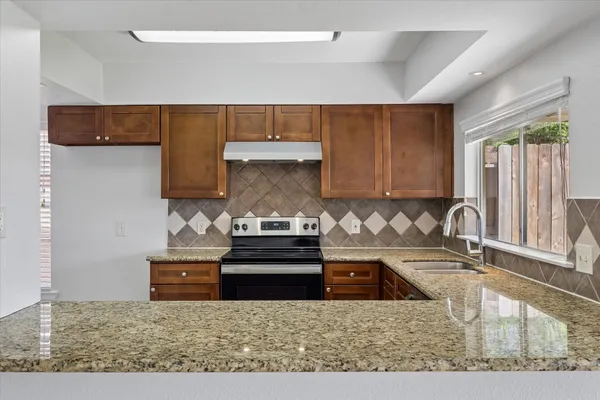 $1,895 | 8515 Cookglass Drive, Houston, TX 77072