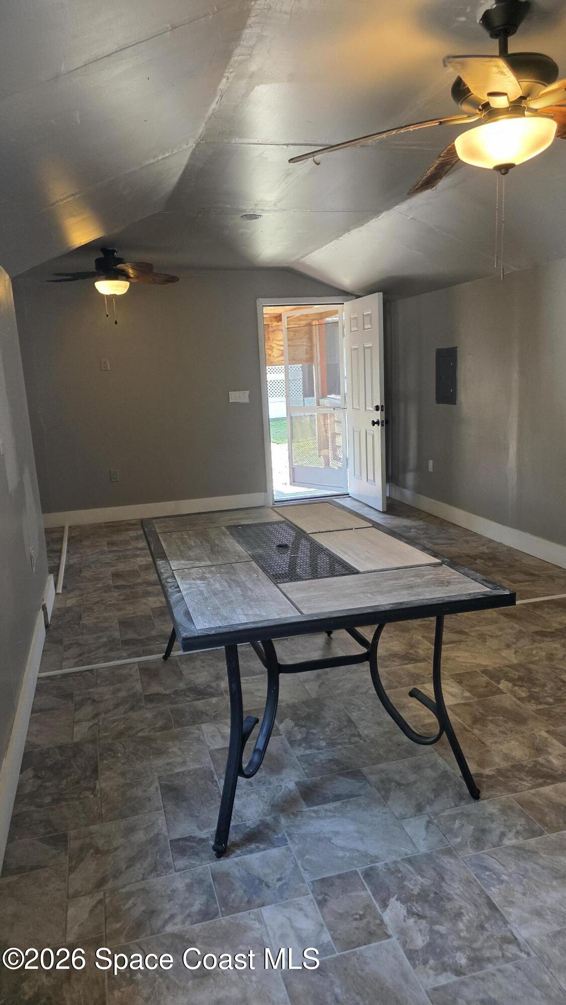142 Tudor Road Southwest Palm Bay, FL 32908 - Photo 39 of 42 19674