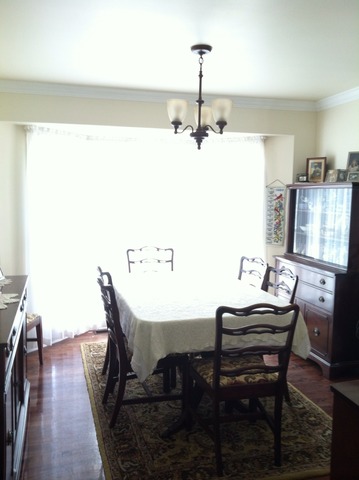 125 Cobblestone Court DeKalb, IL 60115 - Photo 9 of 25 a view of a dining room with furniture