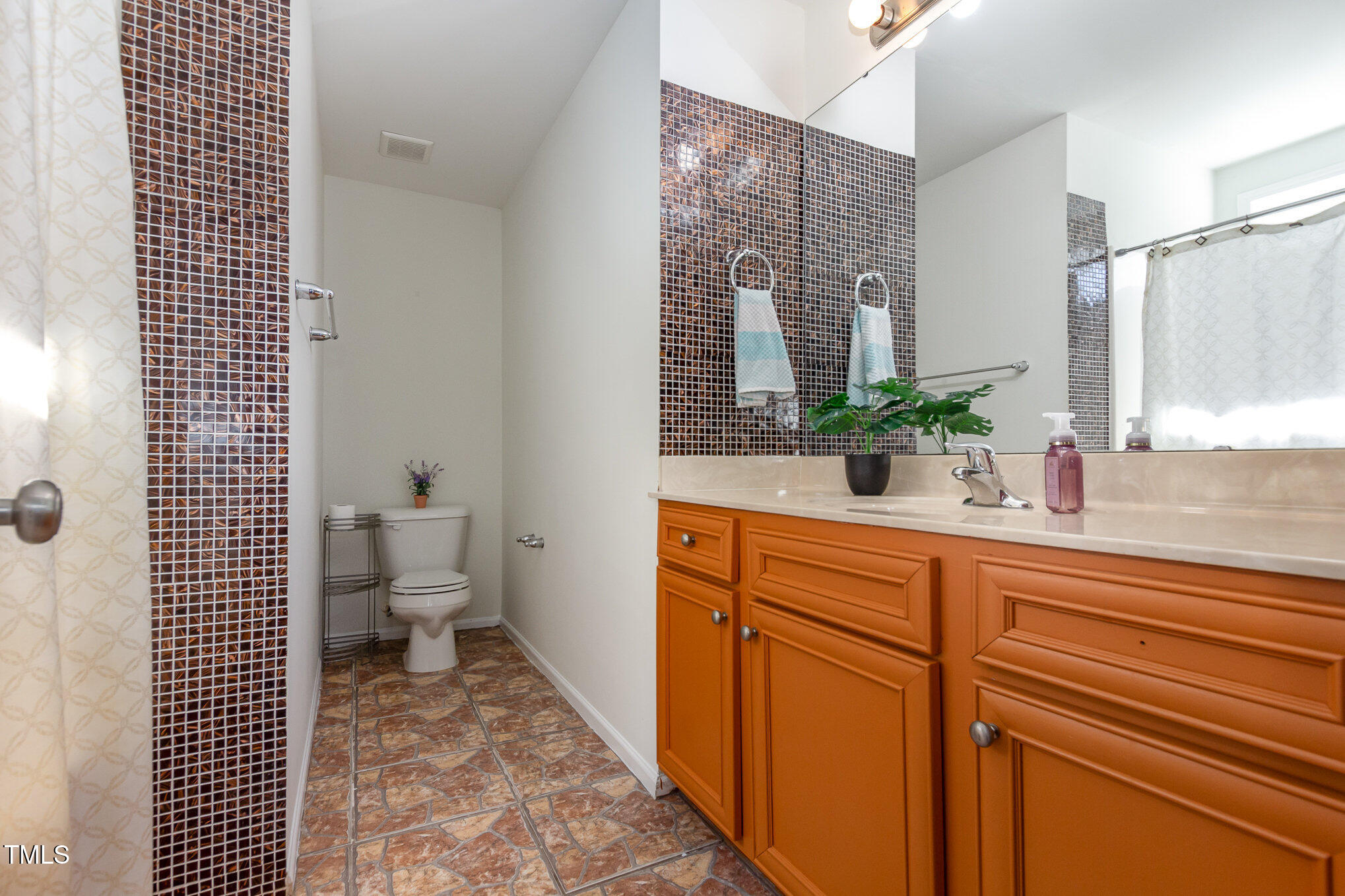 3934 Patriot Ridge Court Raleigh, NC 27610 - Photo 15 of 28 016_img_7650-edit_749