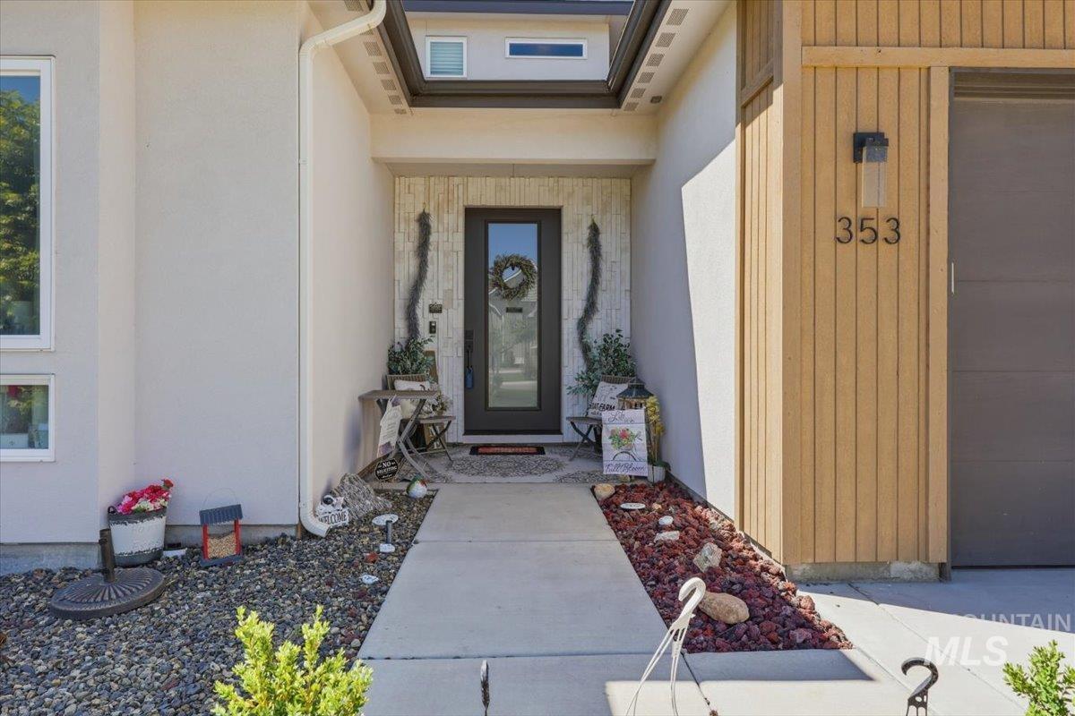 353 Castlebury Street Middleton, ID 83644 - Photo 3 of 41