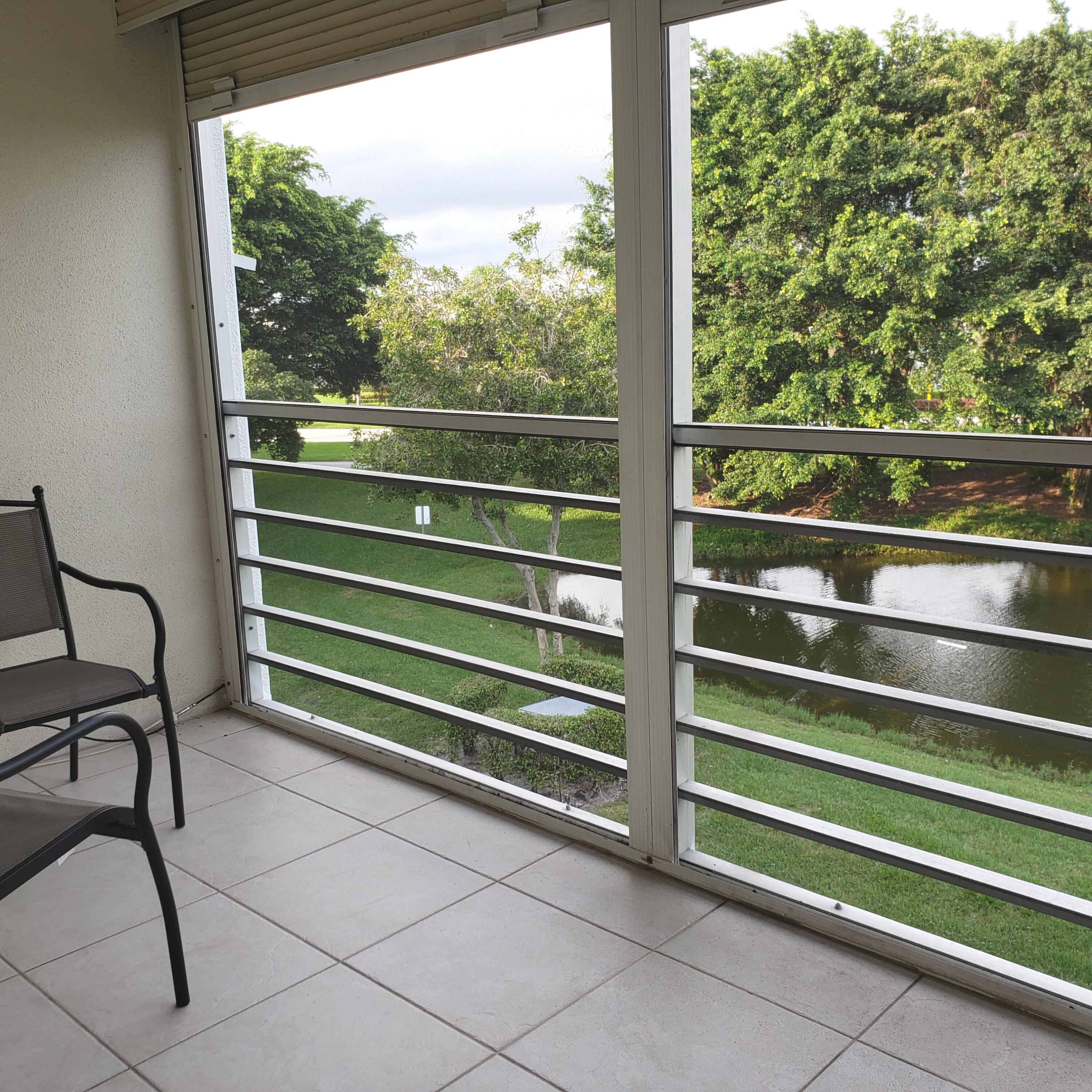 3048 Rexford Drive Boca Raton, FL 33434 - Photo 17 of 33 patio 2