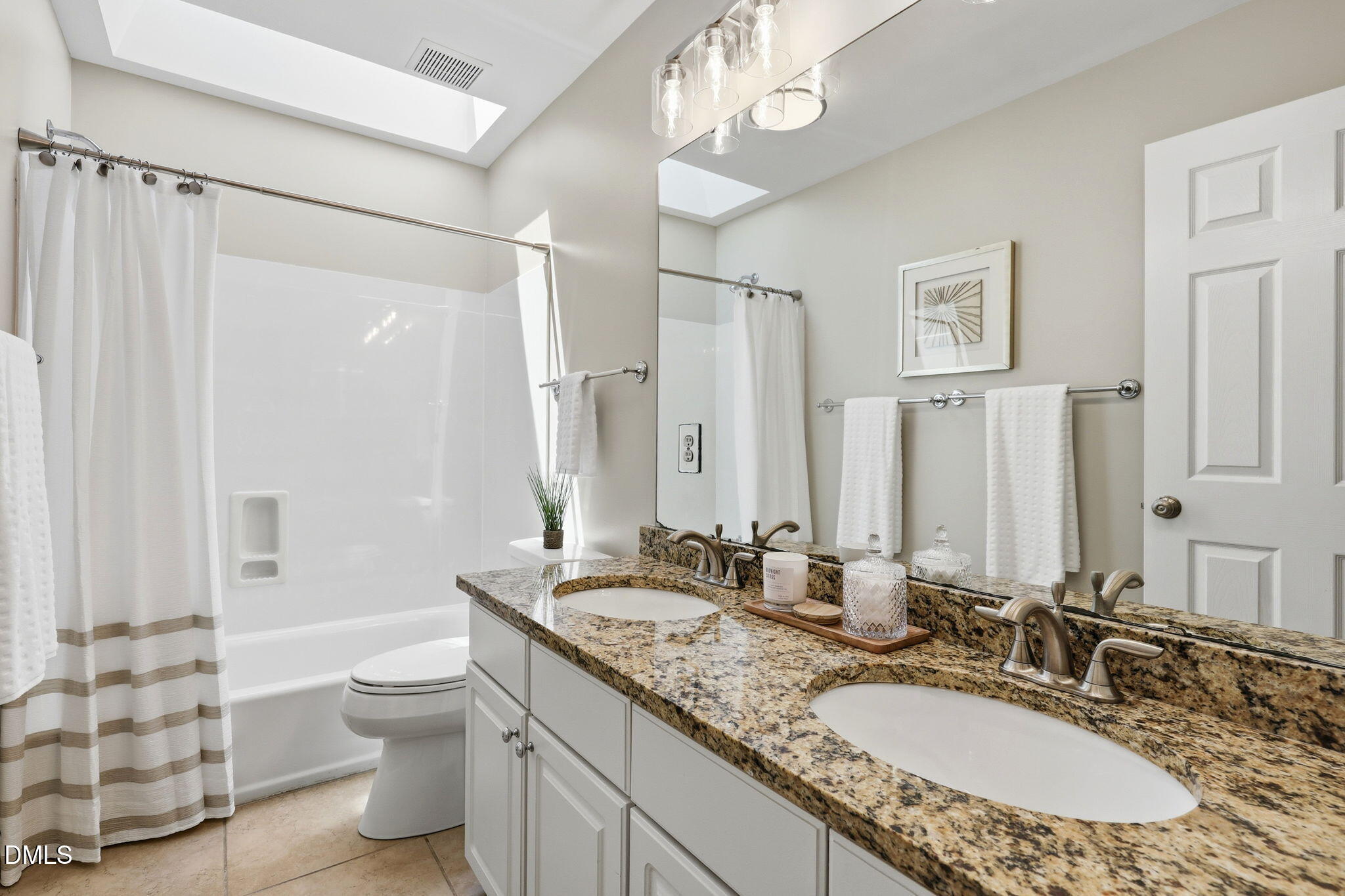 10813 Crosschurch Lane Raleigh, NC 27614 - Photo 25 of 33 34-web-or-mls-IMG_9101