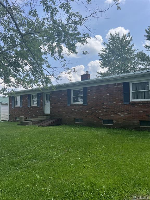 6367 Linck Road North Branch, MI 48461 - Photo 3 of 15 Gallery Image 3