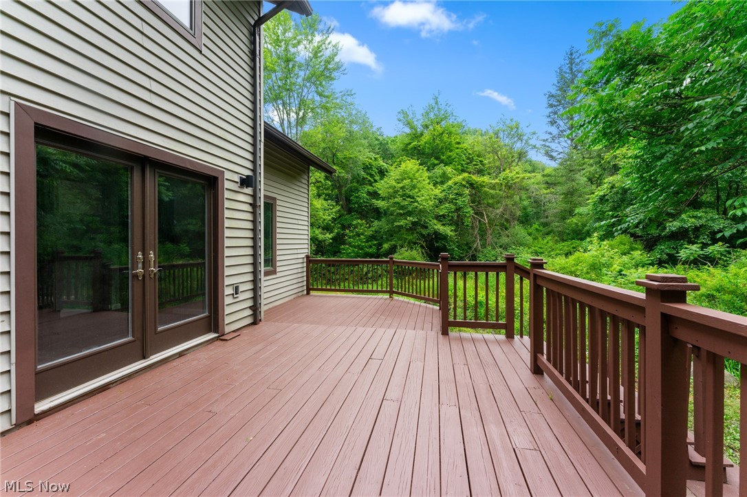 6881 Chestnut-Ridge Road Hubbard, OH 44425 - Photo 39 of 46 View of wooden terrace