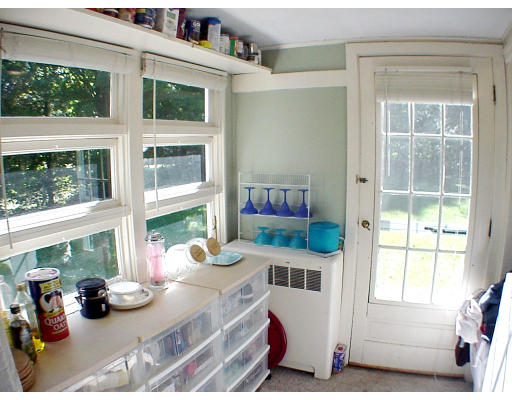 36 Newtown Road Acton, MA 01720 - Photo 8 of 21 Gallery Image 8