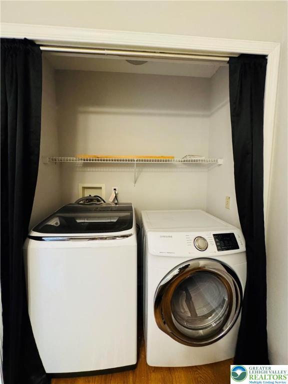 4034 Reeve Drive Bethlehem, PA 18020 - Photo 11 of 36 a utility room with dryer and washer