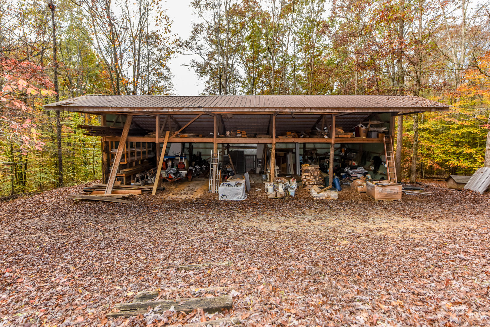 3967 Sevierville Road Maryville, TN 37804 - Photo 11 of 40 Large storage shed