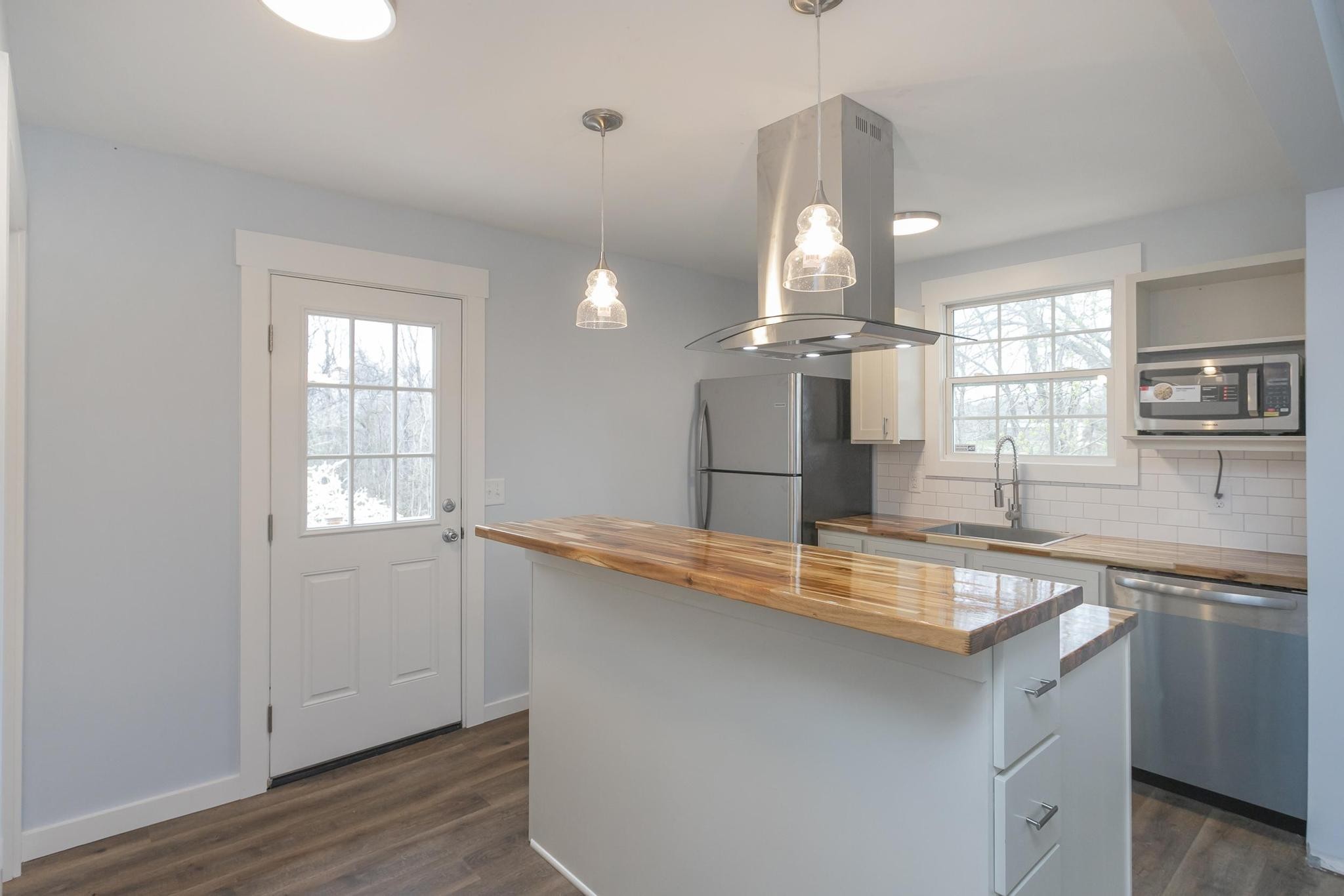 1670 Neptune Road Ashland City, TN 37015 - Photo 21 of 50 Gallery Image 21