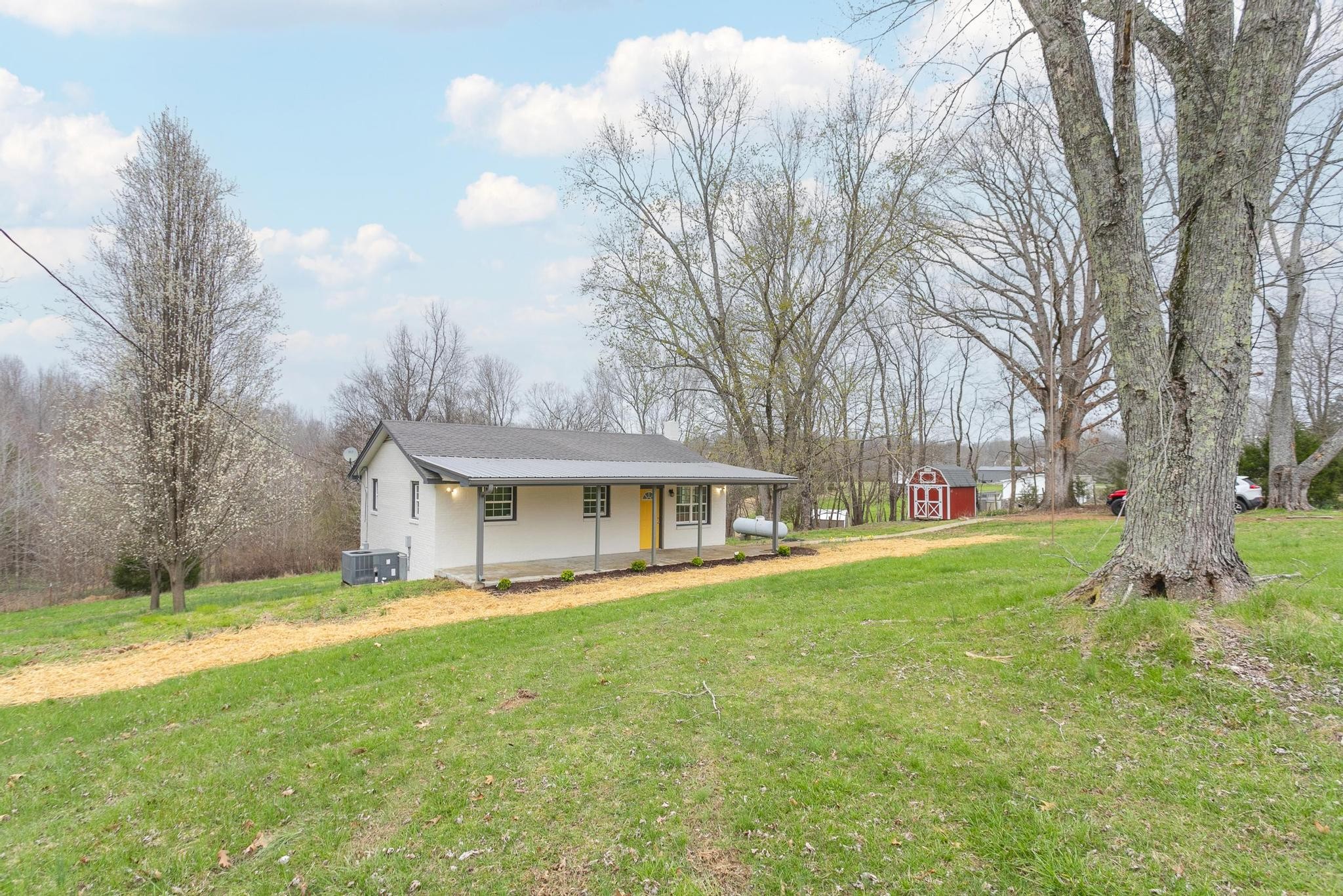1670 Neptune Road Ashland City, TN 37015 - Photo 5 of 50 Gallery Image 5
