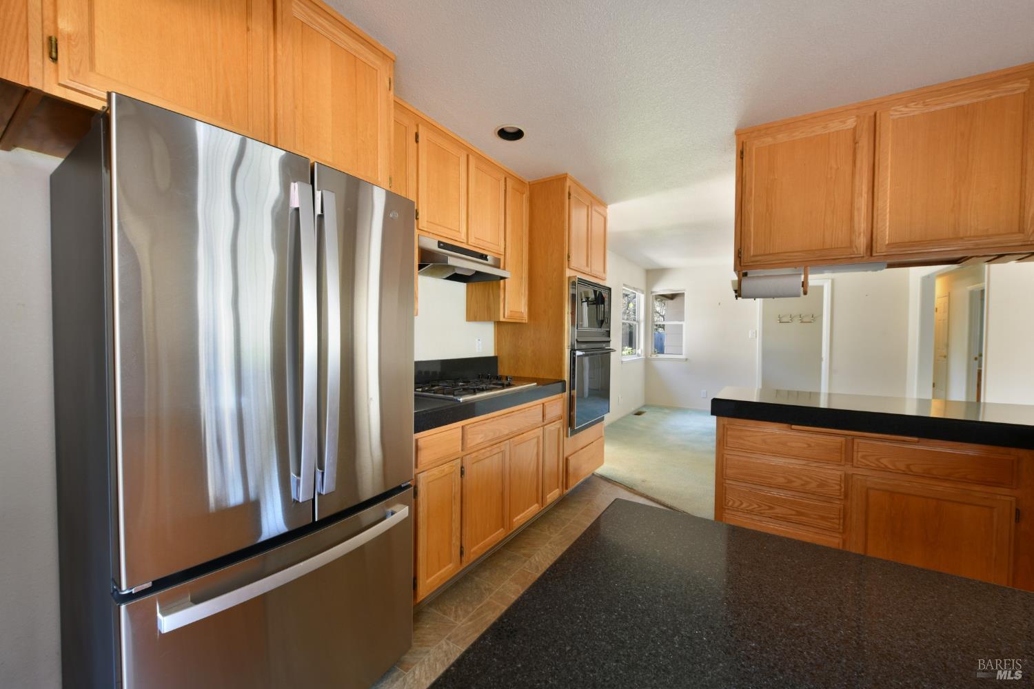 135 Fulton Place Windsor, CA 95492 - Photo 22 of 42