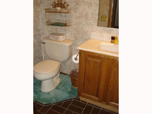 1060 Lisa Court Springfield, OH 45504 - Photo 11 of 16