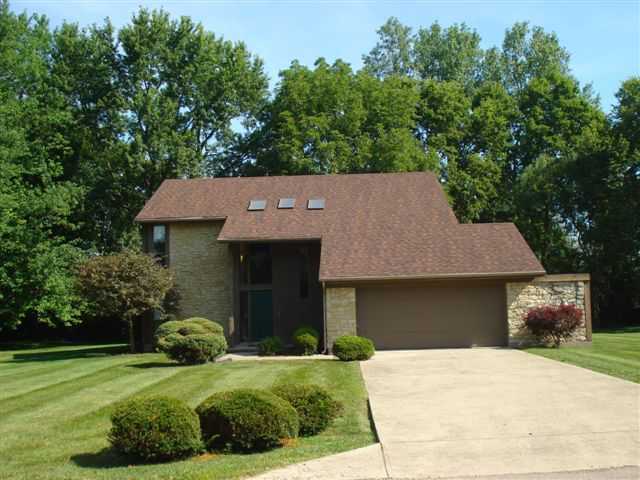 1060 Lisa Court Springfield, OH 45504 - Photo 2 of 16