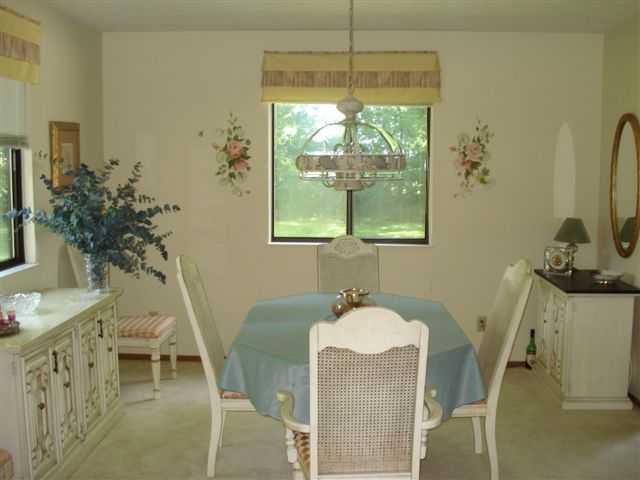 1060 Lisa Court Springfield, OH 45504 - Photo 5 of 16