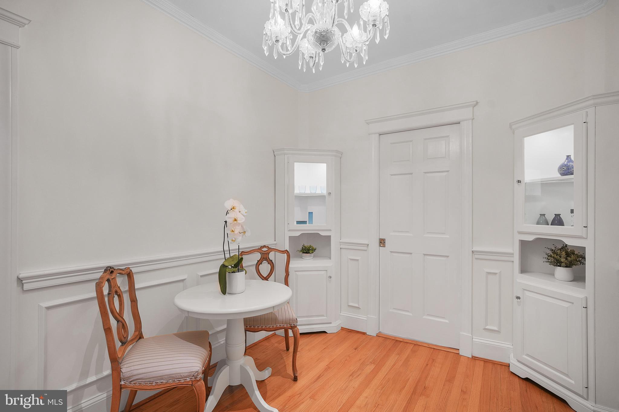 1657 31st Street Northwest, Unit 203 Washington, DC 20007 - Photo 4 of 24 Parisian Style Dining Nook