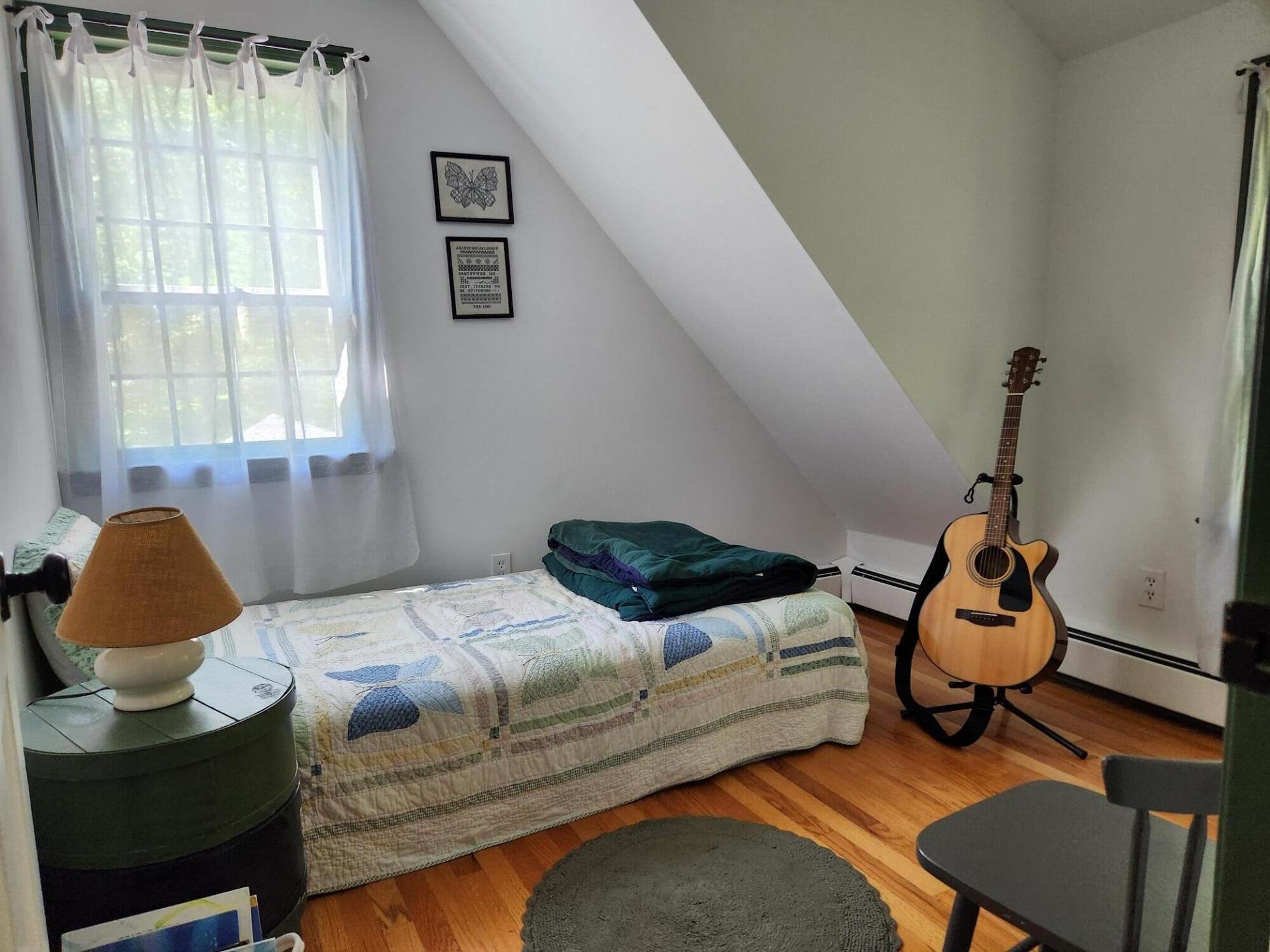 78 Old County Road Damariscotta, ME 04543 - Photo 14 of 19 small bedroom