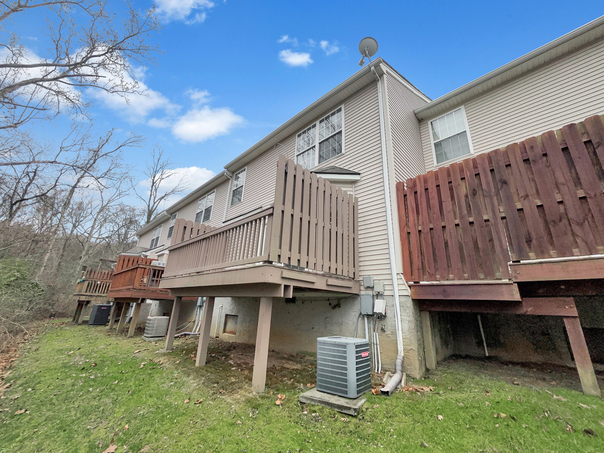 741 Tulip Grove Road, Unit 603 Hermitage, TN 37076 - Photo 5 of 17 a view of a house with a balcony