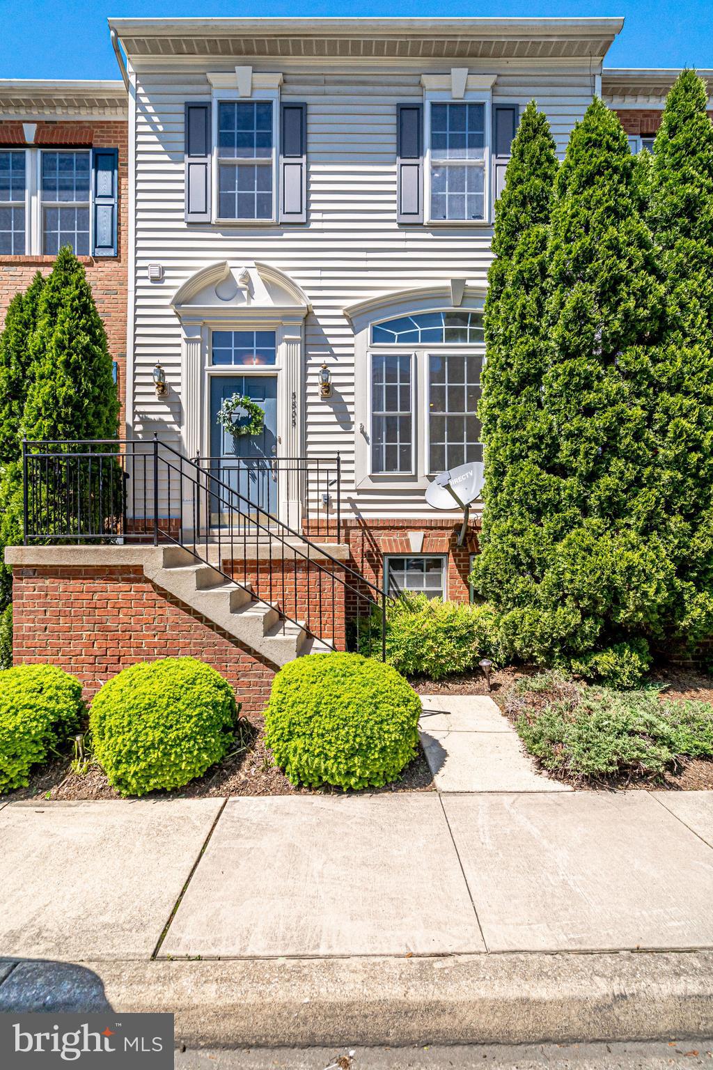 5805 Summers Grove Road Alexandria, VA 22304 - Photo 2 of 49